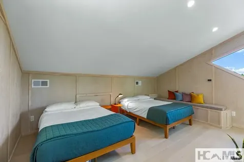 63 Evans Creek Scaly Mountain NC 28775