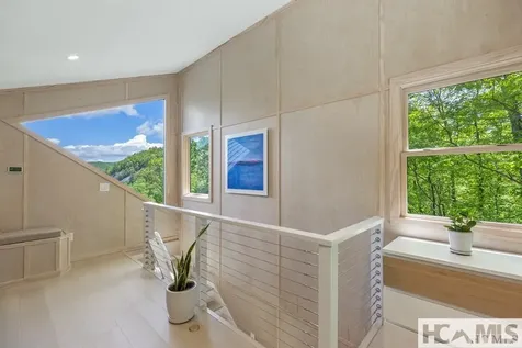 63 Evans Creek Scaly Mountain NC 28775