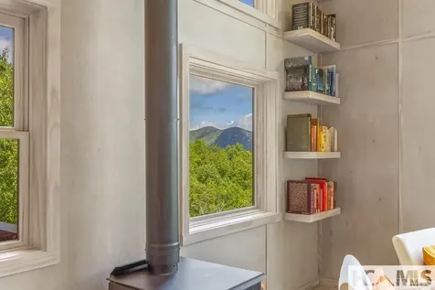 63 Evans Creek Scaly Mountain NC 28775