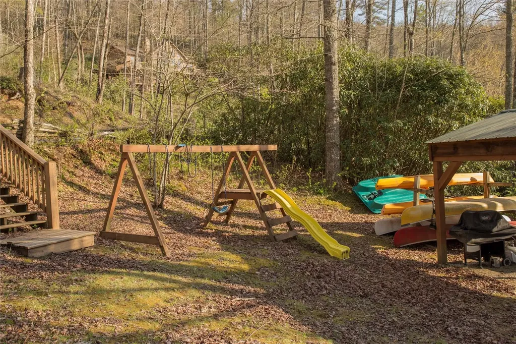 4567 4, 5, 6, 7 Captiva Mountain Drive Cullowhee, Nc 28723 Drive Cullowhee NC 28723