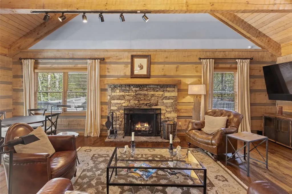 140 Timber Ridge Cashiers NC 28717