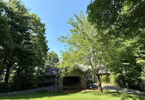 258 Club Colony Lane Lake Toxaway NC 28747