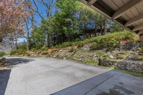 141 Big View Drive Highlands NC 28741