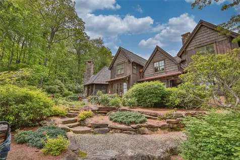 31 Flatwood Branch Trail Glenville NC 28736