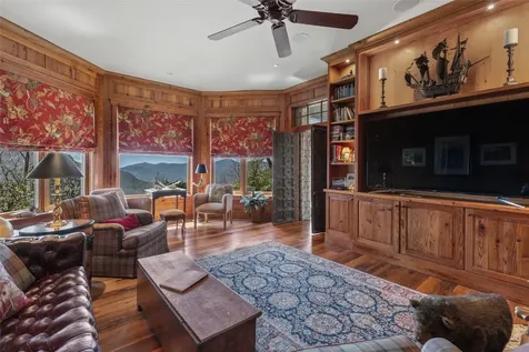 31 Flatwood Branch Trail Glenville NC 28736