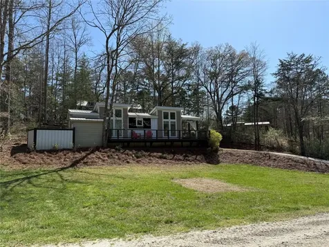 228 Bear Pen Cove Franklin NC 28734