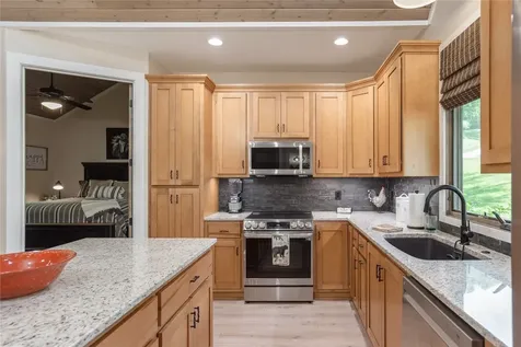 194 Redrock Trail Glenville NC 28736