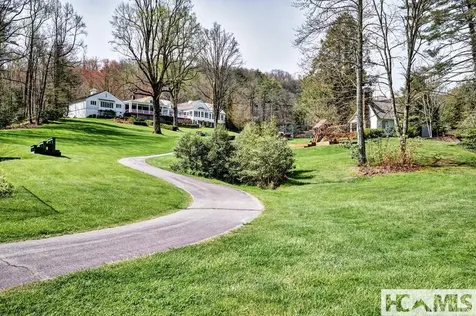 129 Cedar Creek Road Glenville NC 28736