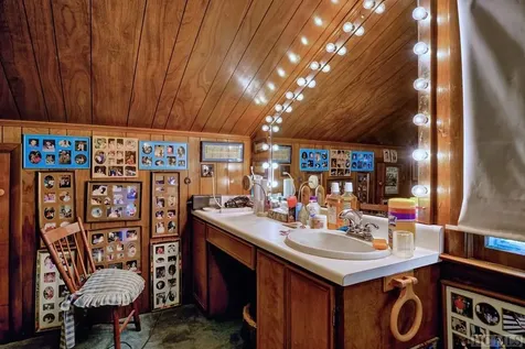 326 Eastside Duck Mountain Scaly Mountain NC 28775