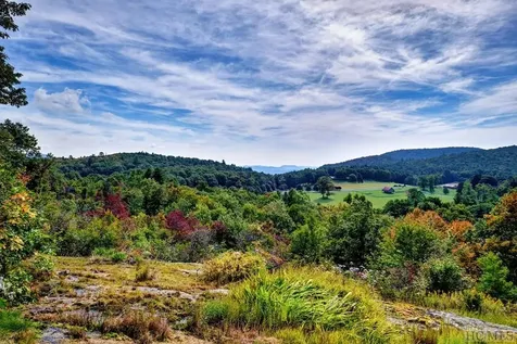 326 Eastside Duck Mountain Scaly Mountain NC 28775