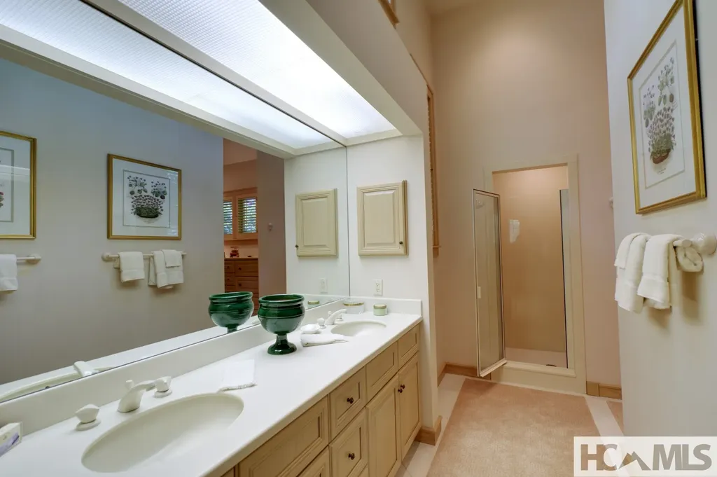 1747 Cold Mountain Road Lake Toxaway NC 28747