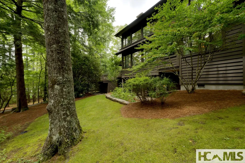 1747 Cold Mountain Road Lake Toxaway NC 28747