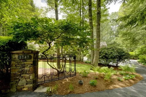 1747 Cold Mountain Road Lake Toxaway NC 28747