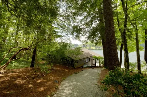 1747 Cold Mountain Road Lake Toxaway NC 28747