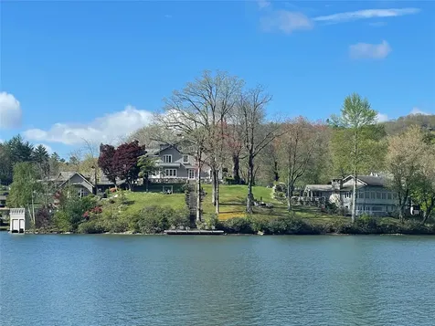 1747 Cold Mountain Road Lake Toxaway NC 28747