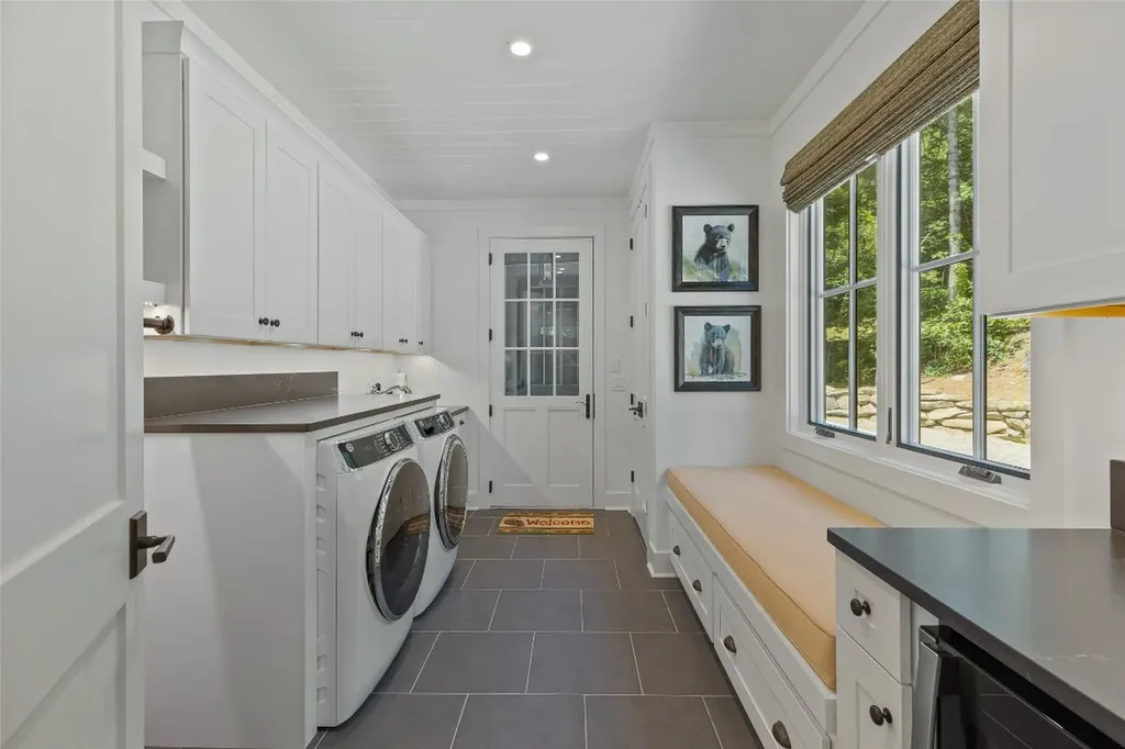 199 Springhead Trail Cullowhee NC 28723