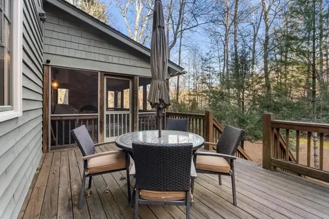 85 Honey Bee Bend Cashiers NC 28717