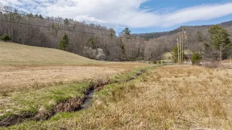 1900 Bee Tree Road Glenville NC 28736