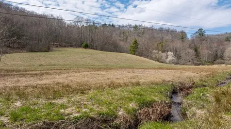 1900 Bee Tree Road Glenville NC 28736