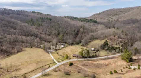 1900 Bee Tree Road Glenville NC 28736