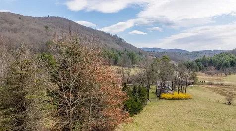 1900 Bee Tree Road Glenville NC 28736