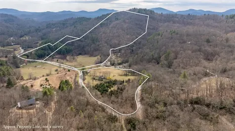 1900 Bee Tree Road Glenville NC 28736