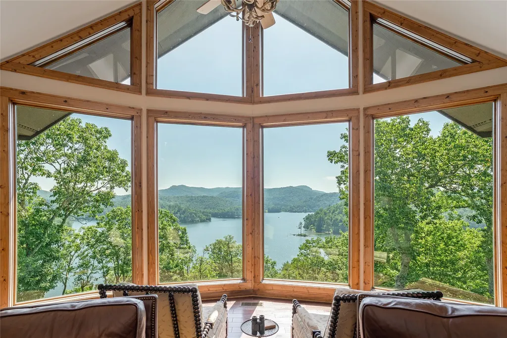 541 Summer Hill Road Cullowhee NC 28723