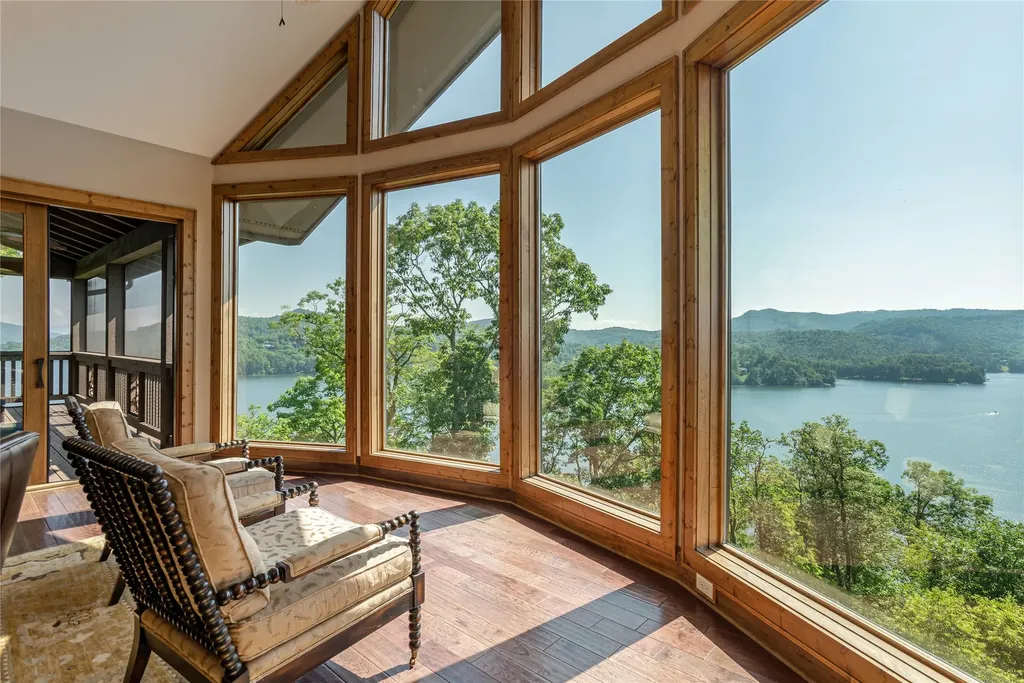 541 Summer Hill Road Cullowhee NC 28723
