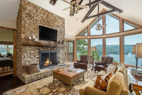 541 Summer Hill Road Cullowhee NC 28723