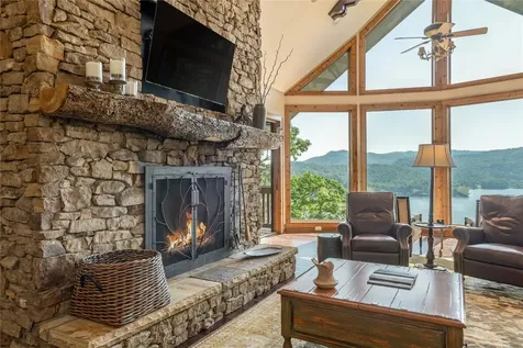 541 Summer Hill Road Cullowhee NC 28723