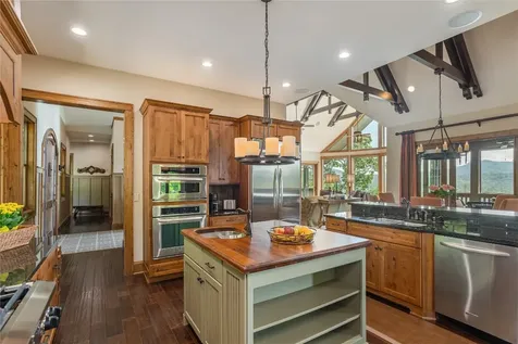 541 Summer Hill Road Cullowhee NC 28723