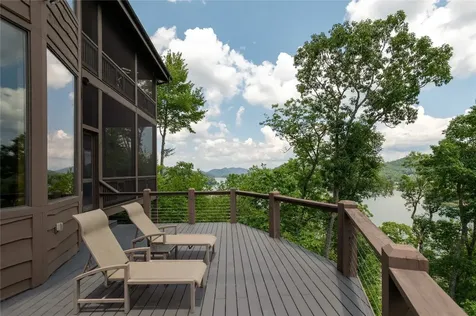 541 Summer Hill Road Cullowhee NC 28723