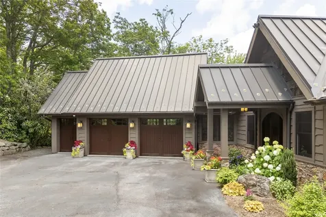 541 Summer Hill Road Cullowhee NC 28723