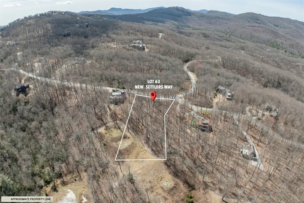 63 New Settler's Way Glenville NC 28736