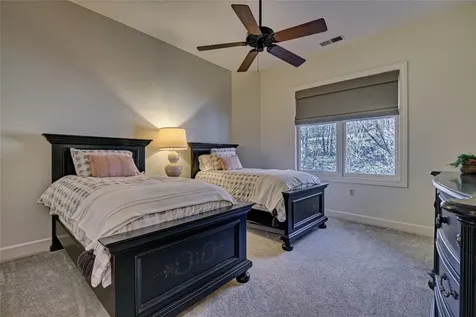 31d Turning Leaf Lane Highlands NC 28741