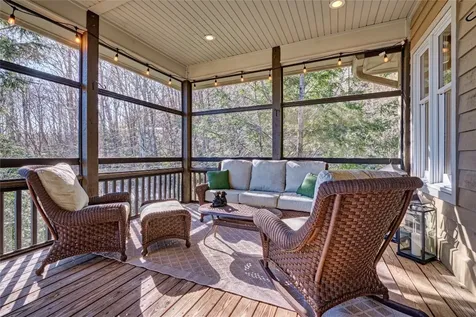 31d Turning Leaf Lane Highlands NC 28741