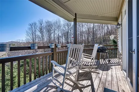 31d Turning Leaf Lane Highlands NC 28741