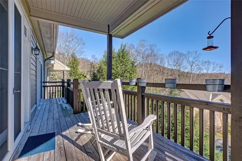31d Turning Leaf Lane Highlands NC 28741