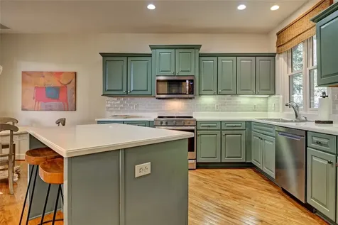 31d Turning Leaf Lane Highlands NC 28741