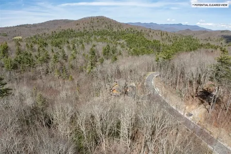 C20 Roaming Road Glenville NC 28736