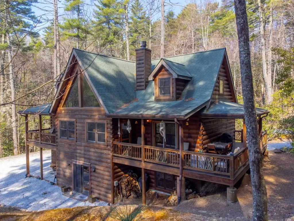86 Whisper Lake Drive Sapphire NC 28774
