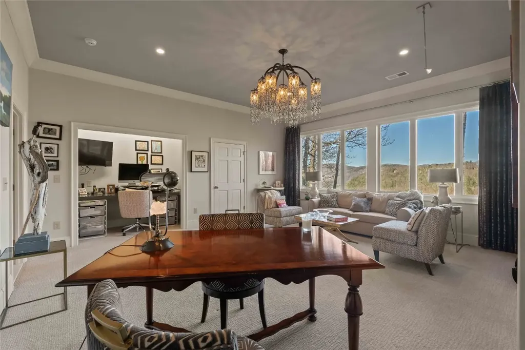 170 Old Hunters Run Cashiers NC 28717