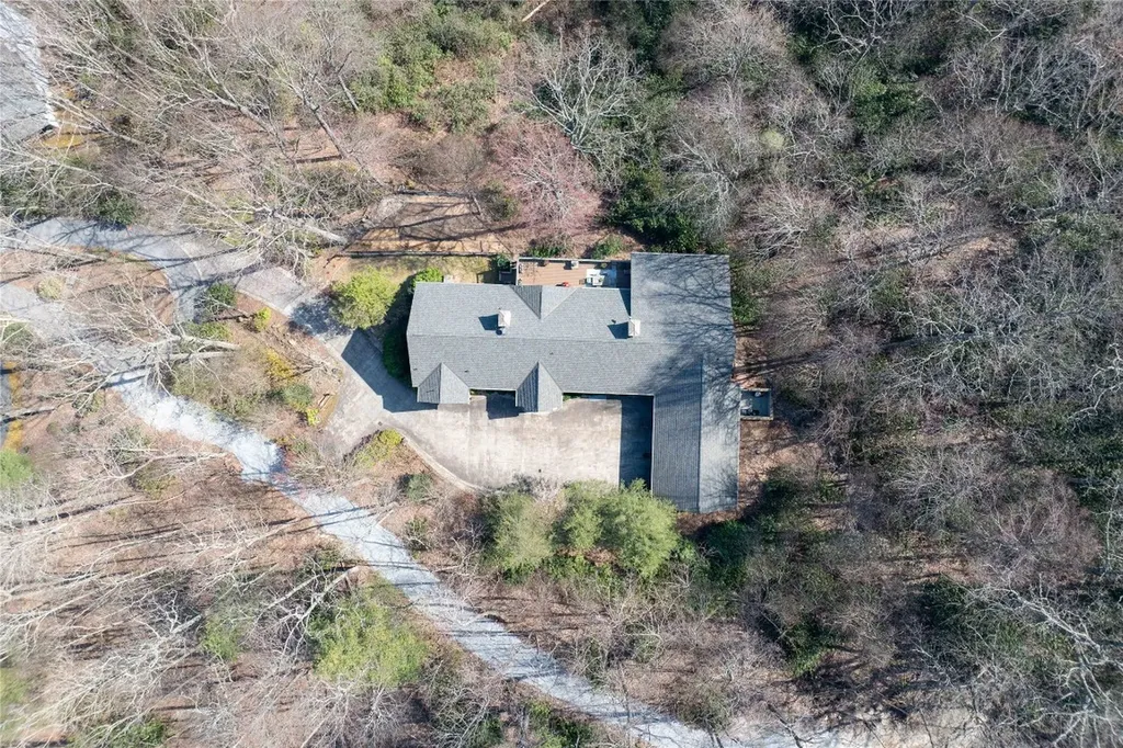 170 Old Hunters Run Cashiers NC 28717