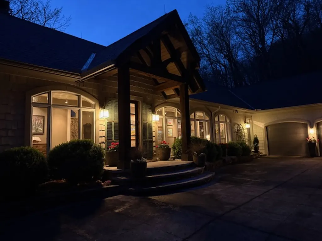 170 Old Hunters Run Cashiers NC 28717