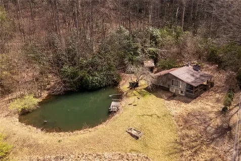 1641 White Rock Road Cullowhee NC 28723