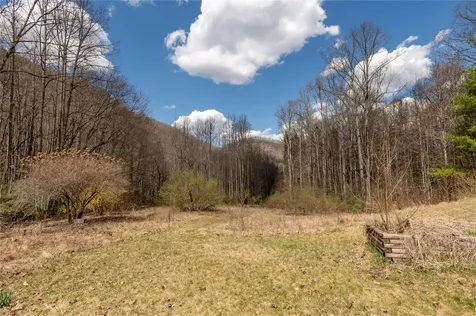 1641 White Rock Road Cullowhee NC 28723