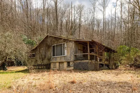 1641 White Rock Road Cullowhee NC 28723