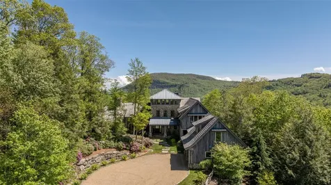 196 Stove Pipe Court Cashiers NC 28717