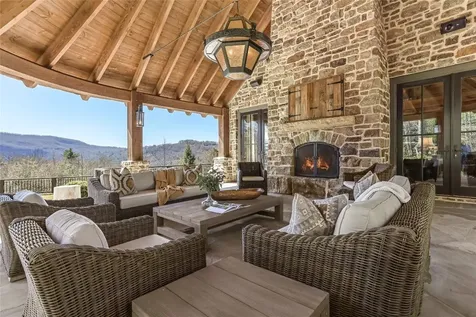 196 Stove Pipe Court Cashiers NC 28717