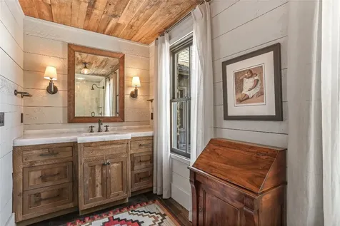 196 Stove Pipe Court Cashiers NC 28717